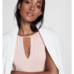 Express Keyhole Tank